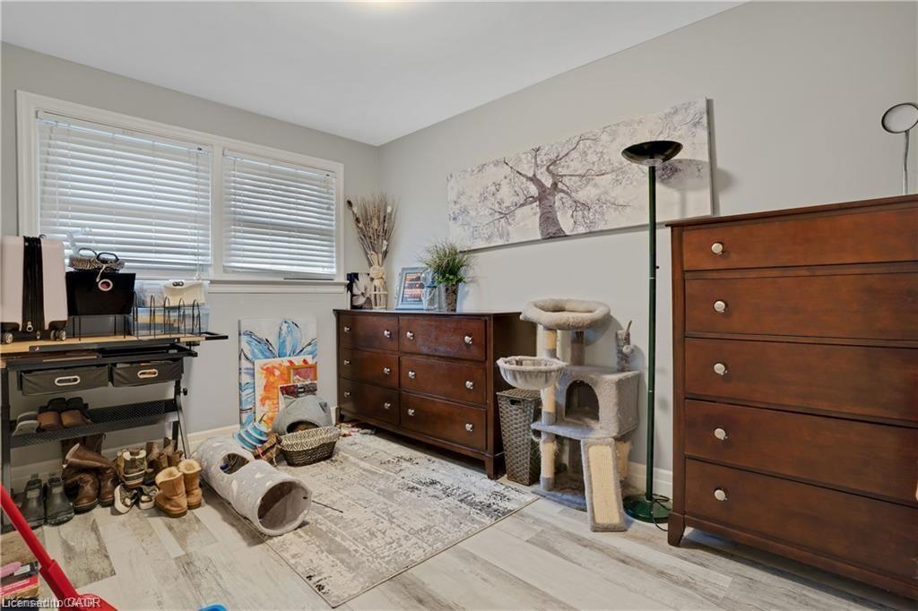 111 Franklin Street N, Kitchener, ON - Indoor Photo Showing Bedroom