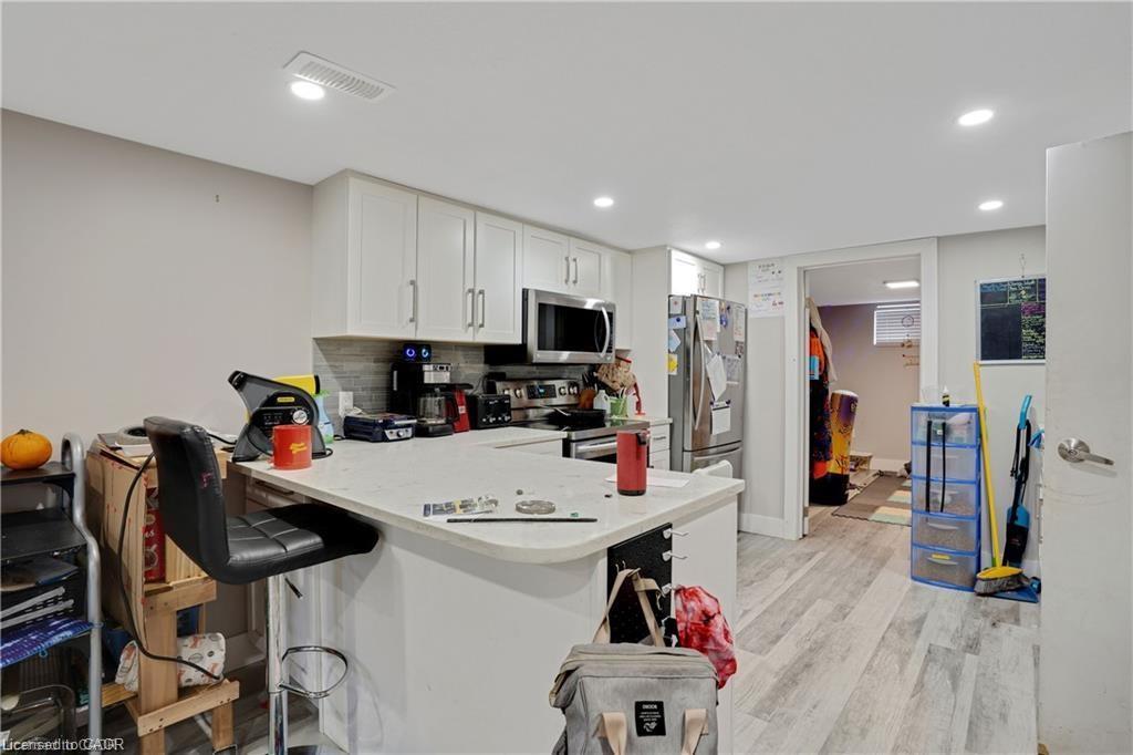 111 Franklin Street N, Kitchener, ON - Indoor