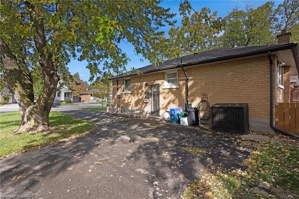 111 Franklin Street N, Kitchener, ON - Outdoor