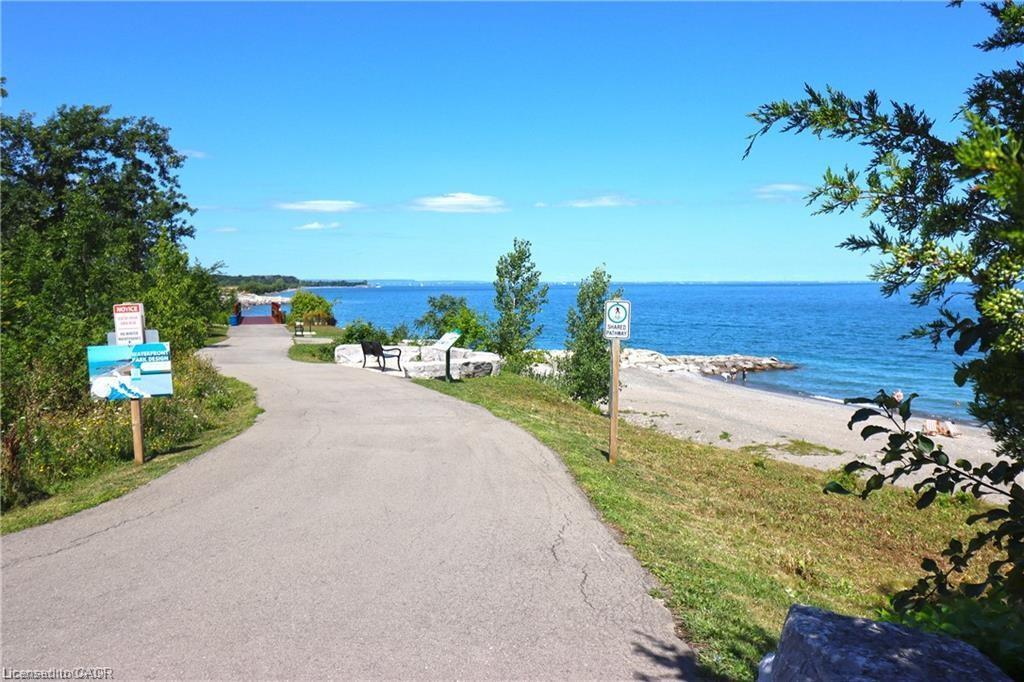 408-10 Concord Place, Grimsby, ON - Outdoor With Body Of Water With View