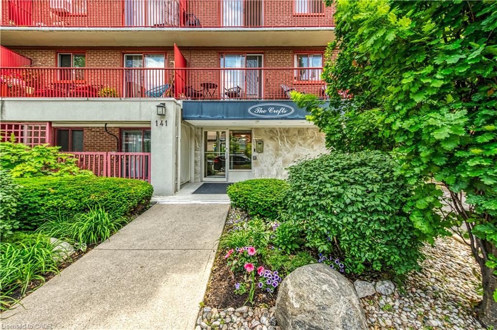 806-141 Catharine Street S, Hamilton, ON - Outdoor With Balcony