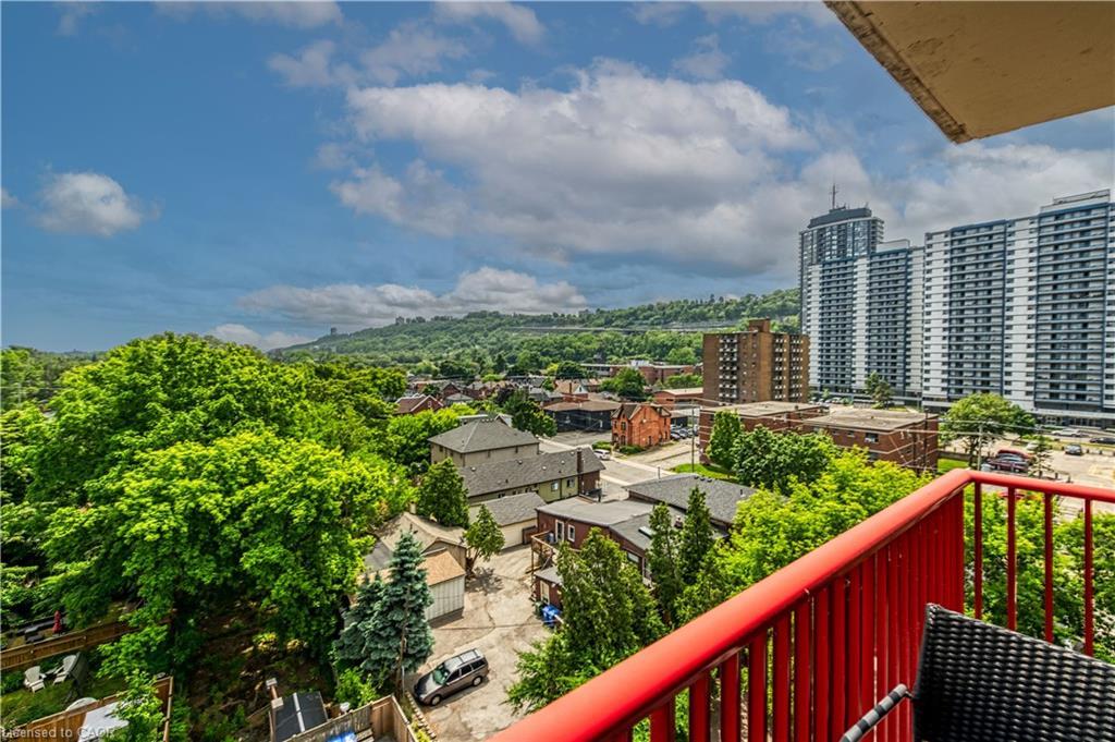 806-141 Catharine Street S, Hamilton, ON - Outdoor With Balcony With View