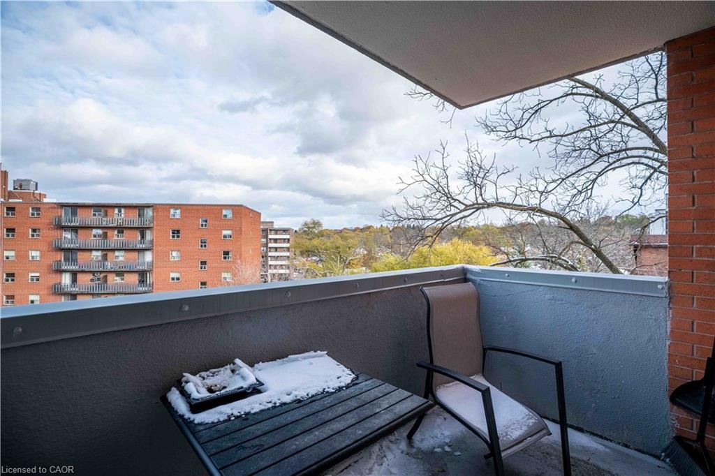 502-23 Main Street, Dundas, ON - Outdoor With Balcony With Exterior