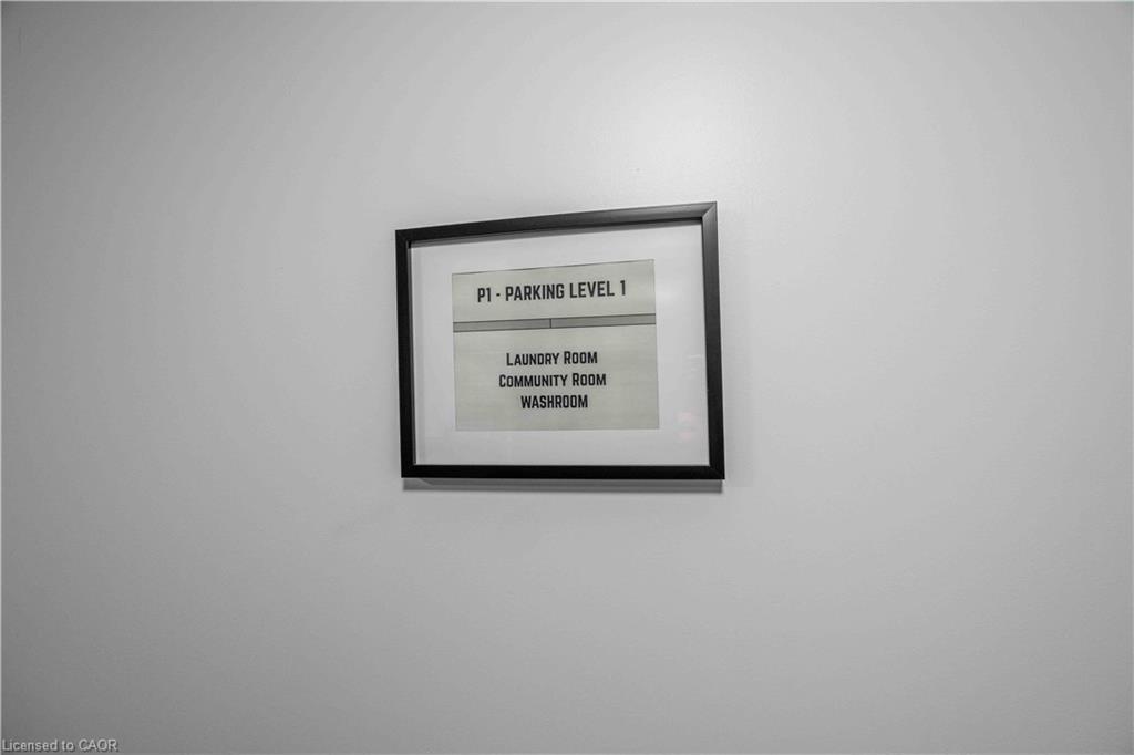 502-23 Main Street, Dundas, ON -