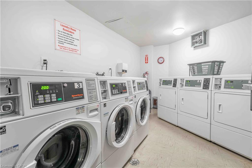 502-23 Main Street, Dundas, ON - Indoor Photo Showing Laundry Room