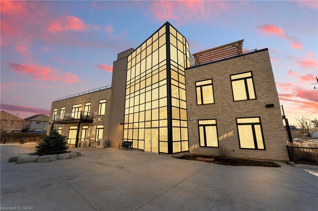 117-85B Morrell Street, Brantford, ON - Outdoor