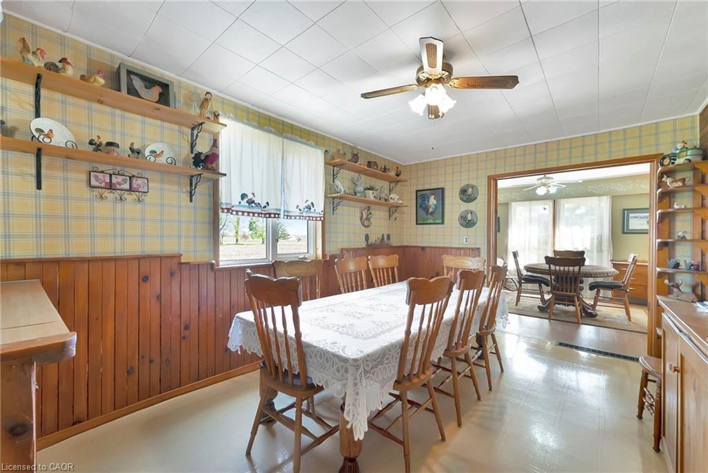 689 Sheffield Road, Troy, ON - Indoor Photo Showing Dining Room