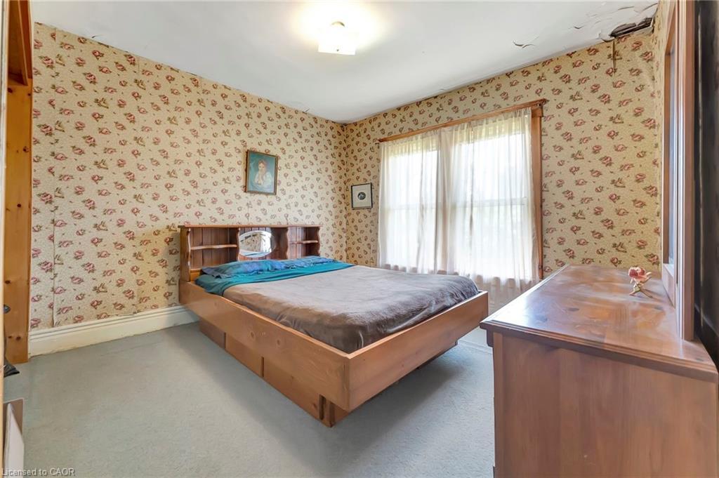 689 Sheffield Road, Troy, ON - Indoor Photo Showing Bedroom