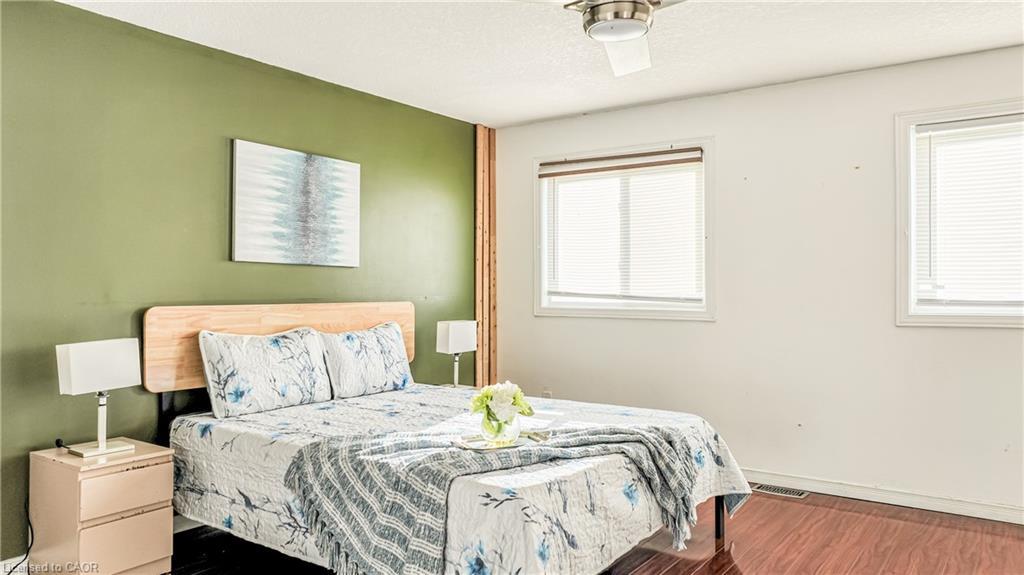 317 Bankside Drive, Kitchener, ON - Indoor Photo Showing Bedroom