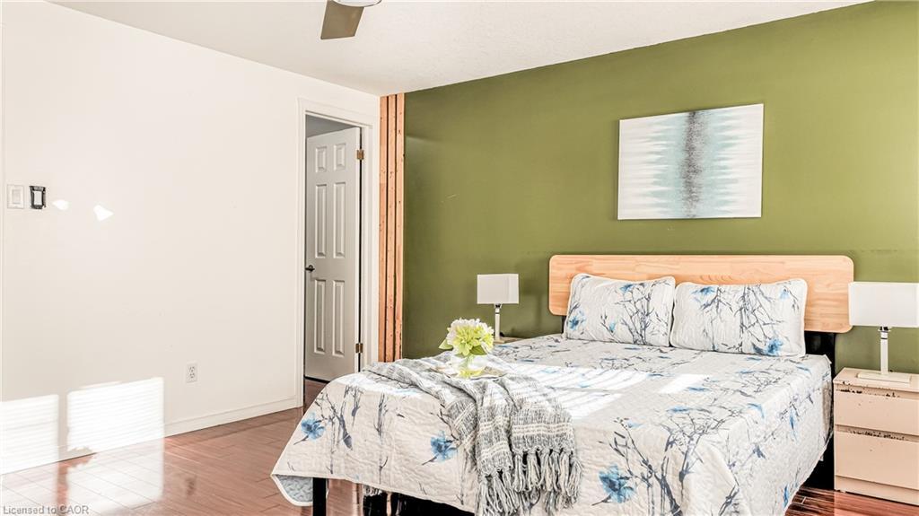 317 Bankside Drive, Kitchener, ON - Indoor Photo Showing Bedroom