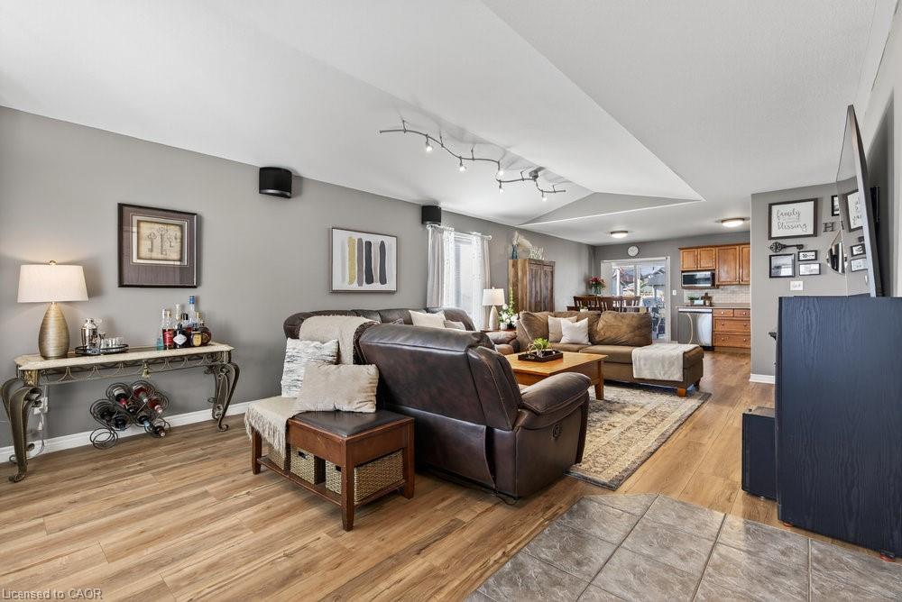 60 Saturn Road, Port Colborne, ON - Indoor