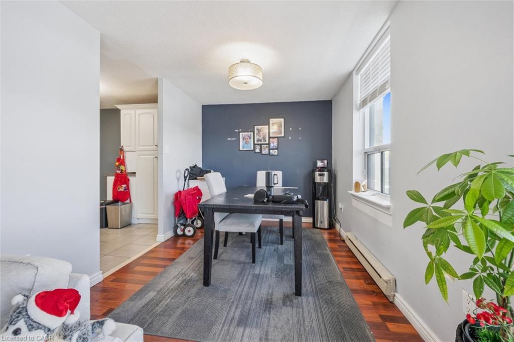 1510-35 Green Valley Drive, Kitchener, ON - Indoor