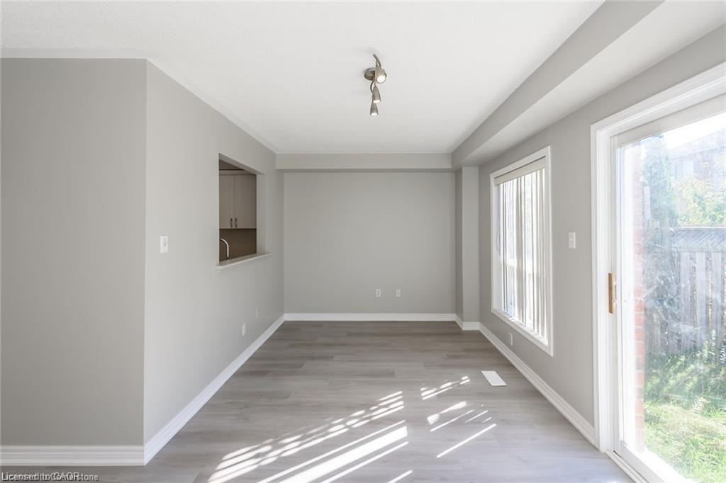626 Taylor Crescent, Burlington, ON - Indoor Photo Showing Other Room
