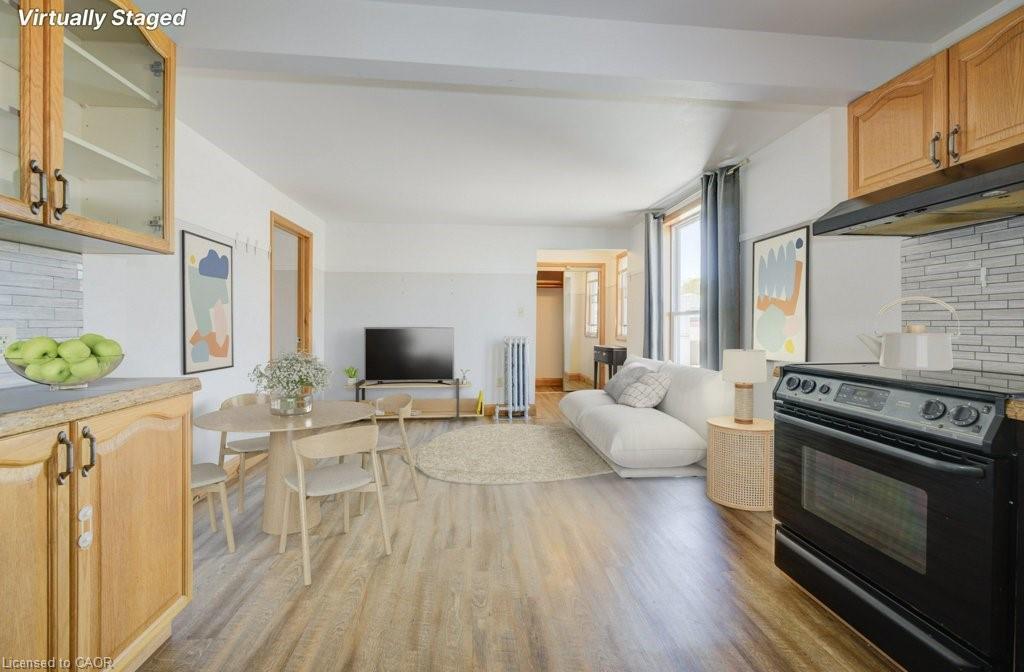 2-208 Ottawa Street S, Kitchener, ON - Indoor