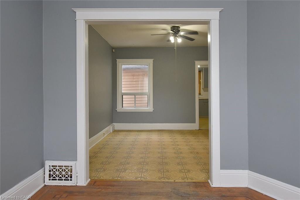 69 Gage Avenue N, Hamilton, ON - Indoor Photo Showing Other Room