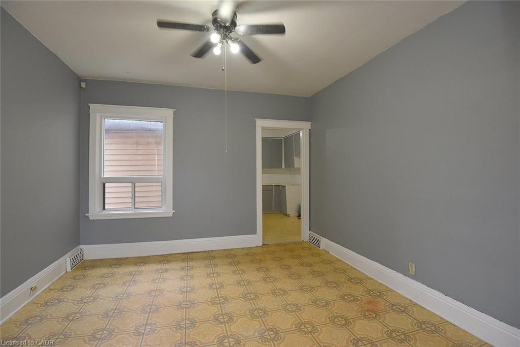 69 Gage Avenue N, Hamilton, ON - Indoor Photo Showing Other Room