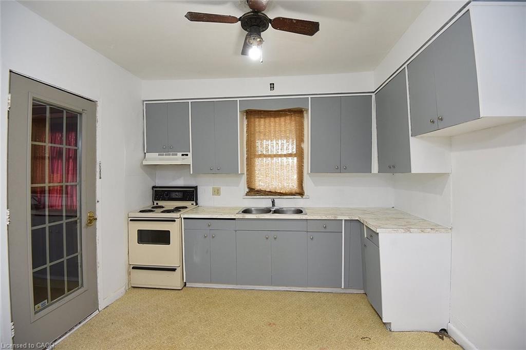 69 Gage Avenue N, Hamilton, ON - Indoor Photo Showing Kitchen With Double Sink