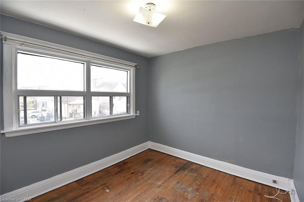 69 Gage Avenue N, Hamilton, ON - Indoor Photo Showing Other Room