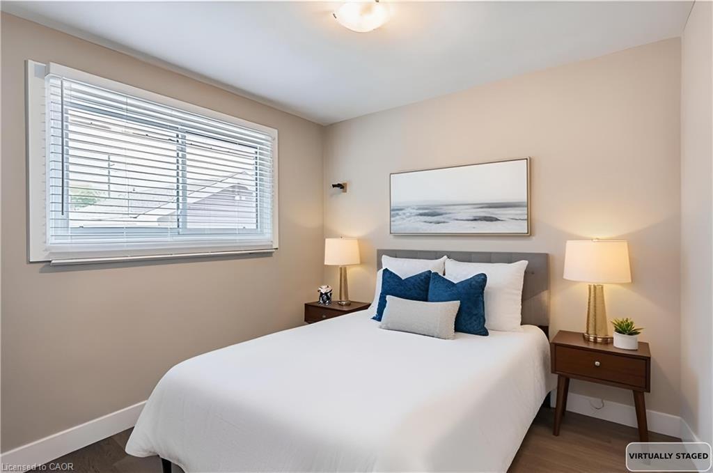 47 Atwater Crescent, Hamilton, ON - Indoor Photo Showing Bedroom