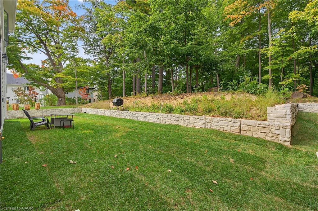 209 Jeffrey Place, Kitchener, ON - Outdoor