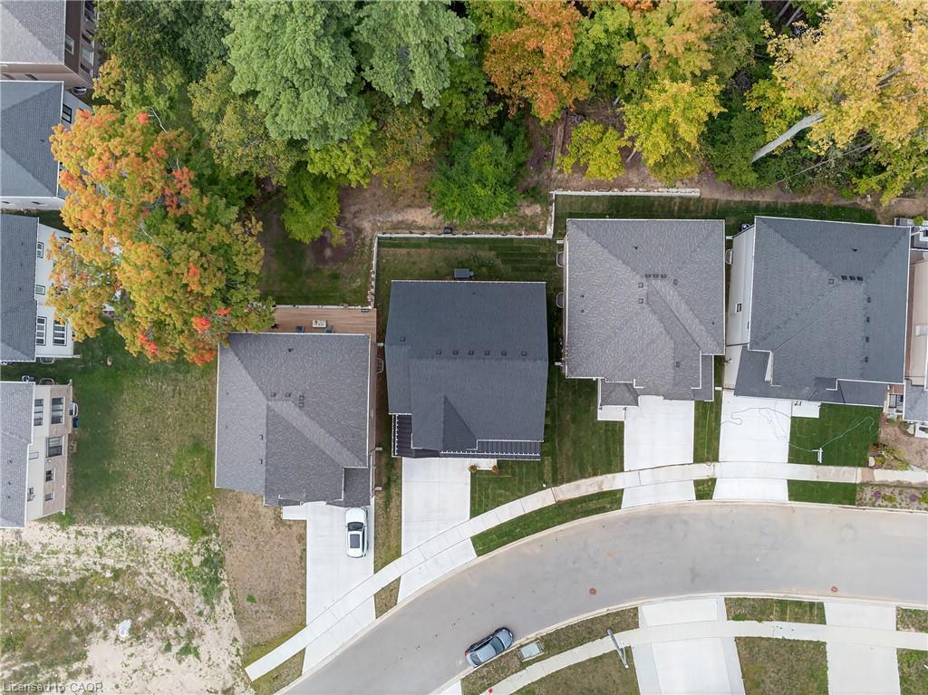 209 Jeffrey Place, Kitchener, ON - Outdoor