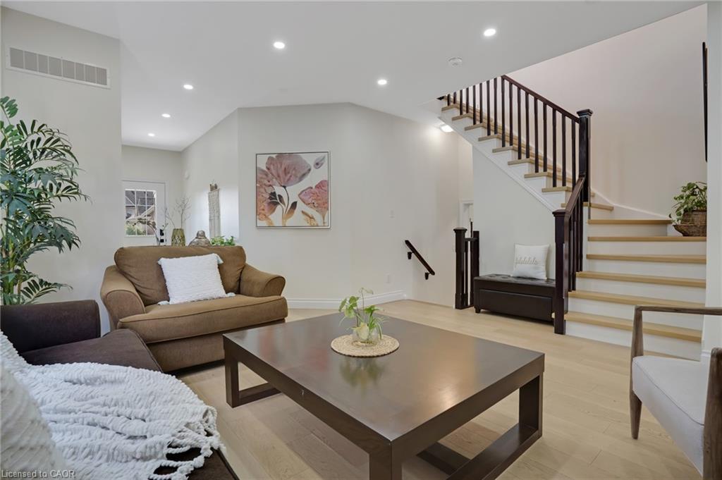 46 Stillwater Street, Kitchener, ON - Indoor Photo Showing Living Room