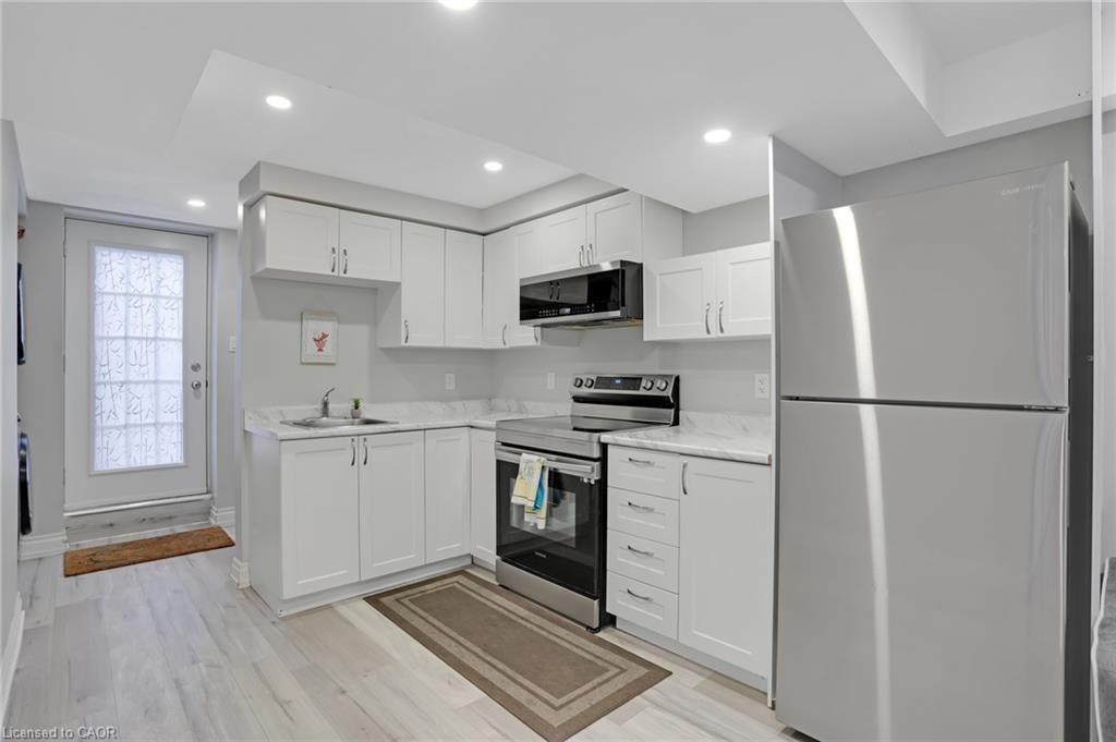 46 Stillwater Street, Kitchener, ON - Indoor Photo Showing Kitchen