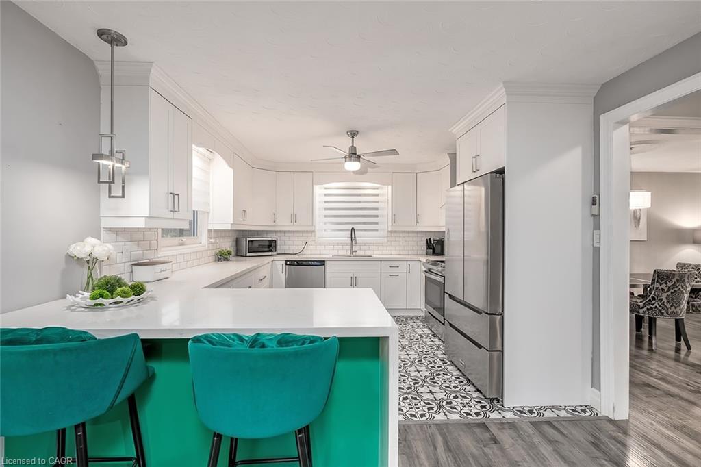 383 East 24Th Street, Hamilton, ON - Indoor Photo Showing Other Room