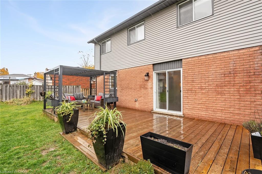 383 East 24Th Street, Hamilton, ON - Outdoor With Deck Patio Veranda With Exterior