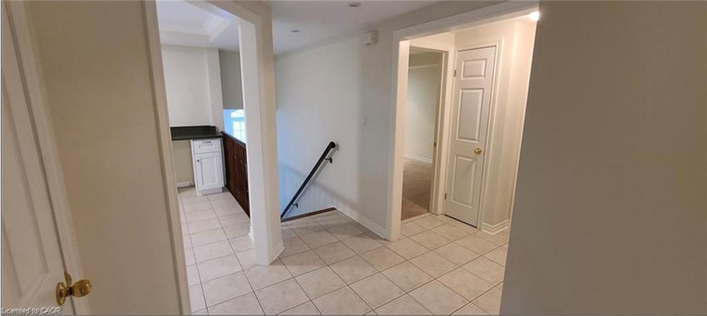 520 Silken Lauamnn Drive, Newmarket, ON - Indoor Photo Showing Other Room