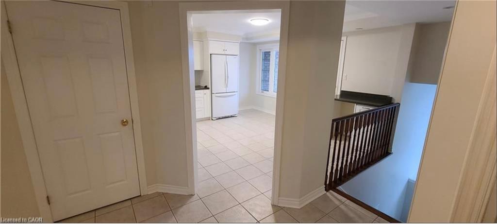 520 Silken Lauamnn Drive, Newmarket, ON - Indoor Photo Showing Other Room