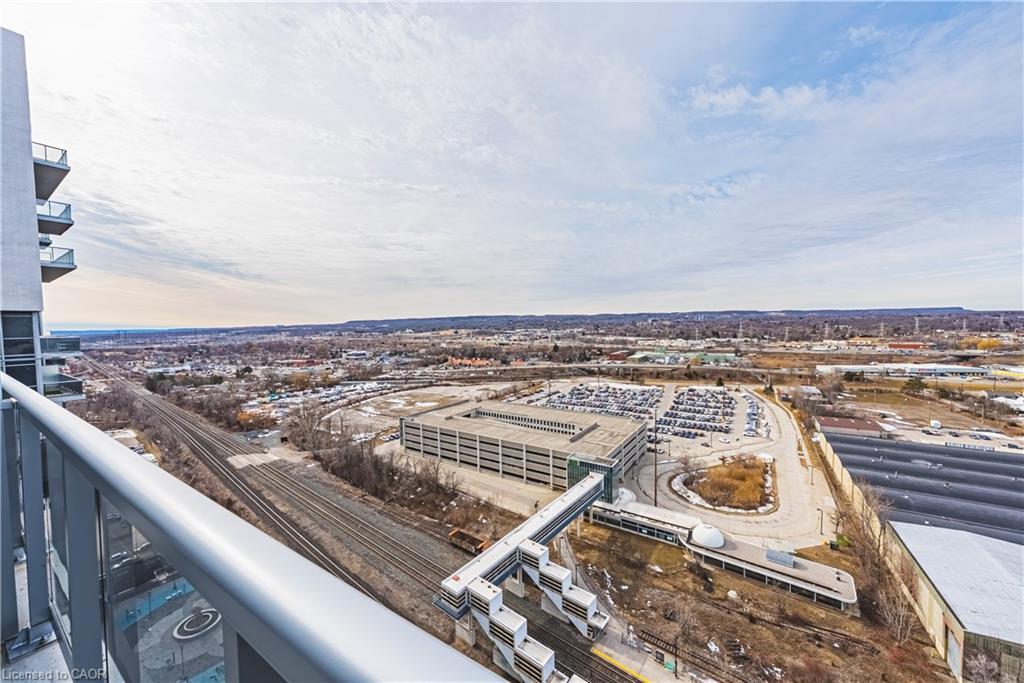 2001-2093 Fairview Street, Burlington, ON - Outdoor With Balcony With View