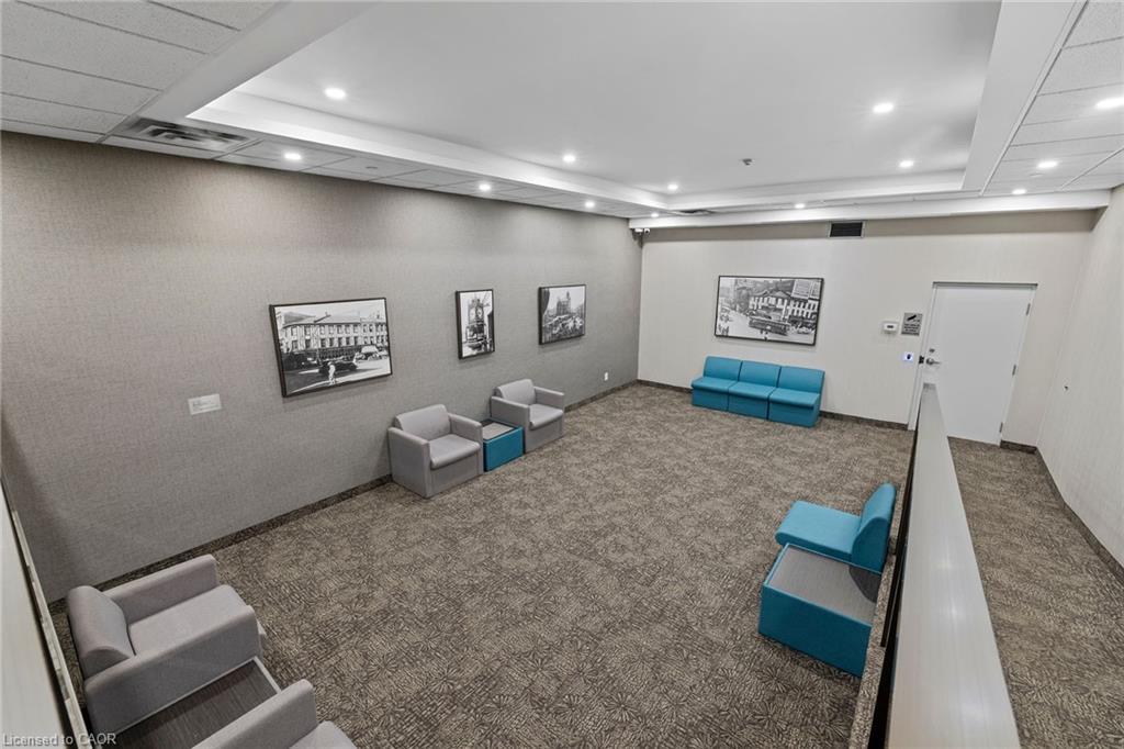 1506-120 Duke Street, Hamilton, ON - Indoor Photo Showing Other Room