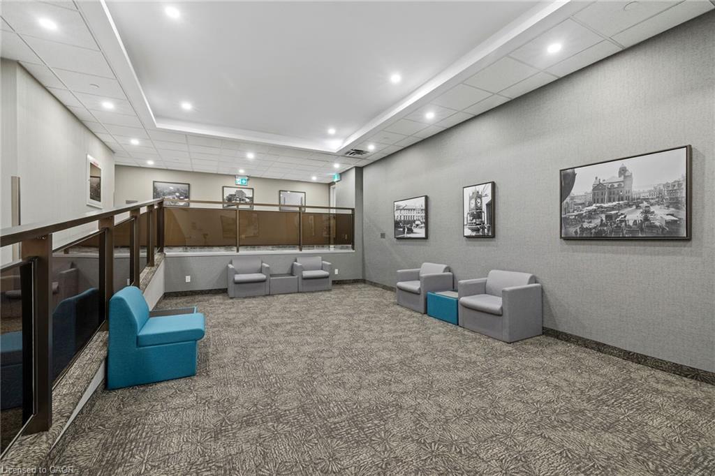 1506-120 Duke Street, Hamilton, ON - Indoor Photo Showing Other Room