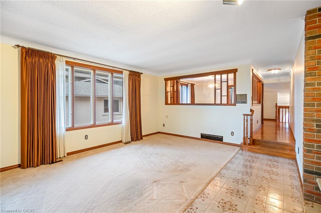 85 Westgate Park Drive, St. Catharines, ON - Indoor Photo Showing Other Room