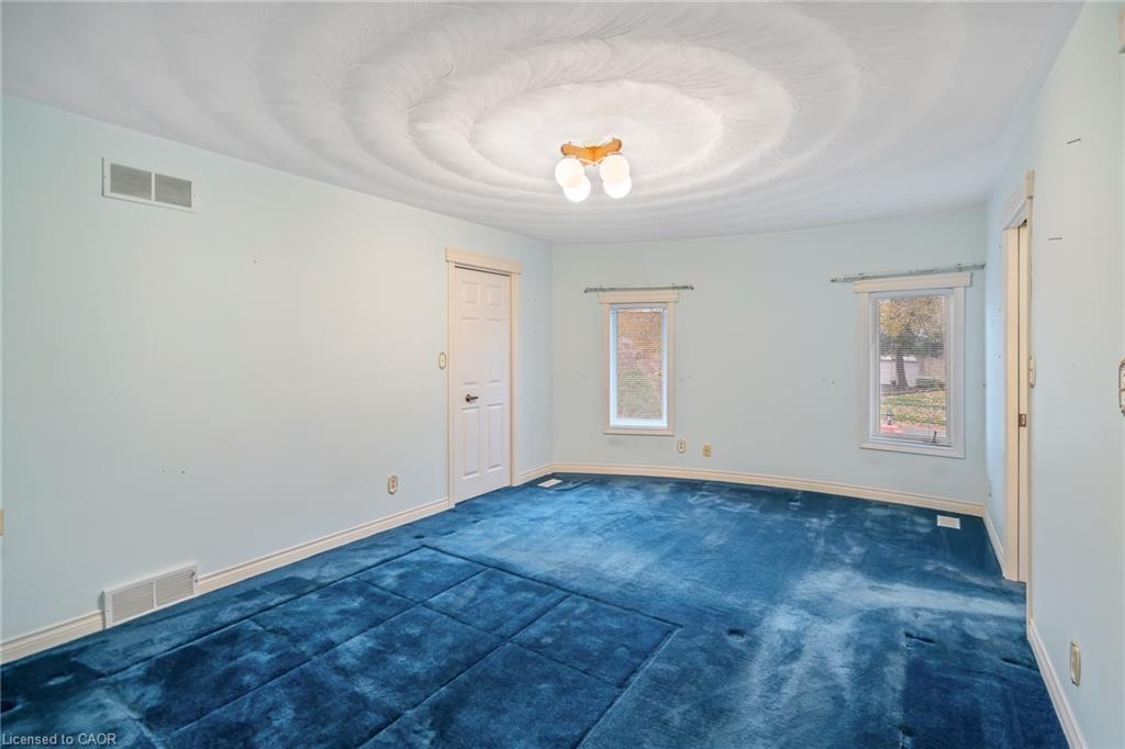 85 Westgate Park Drive, St. Catharines, ON - Indoor Photo Showing Other Room