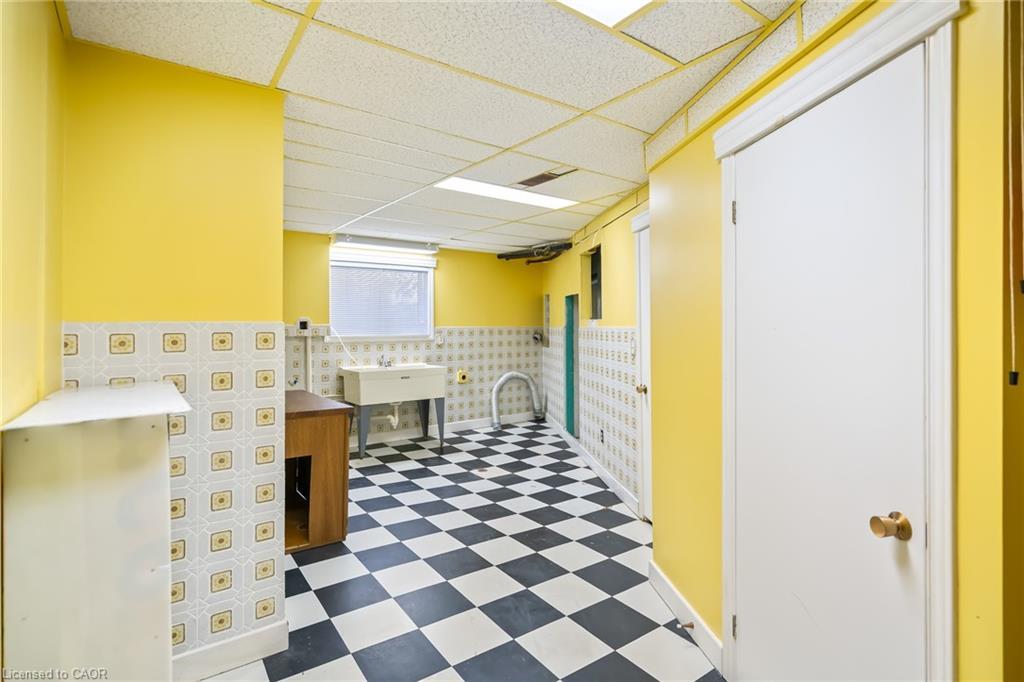 85 Westgate Park Drive, St. Catharines, ON - Indoor