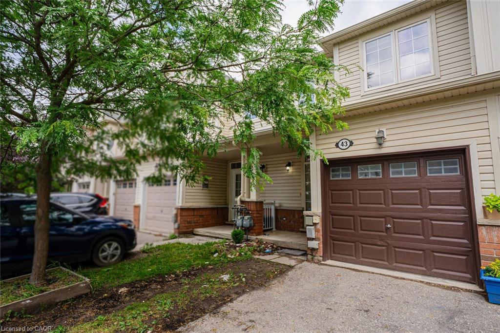 43-21 Diana Avenue, Brantford, ON - Outdoor