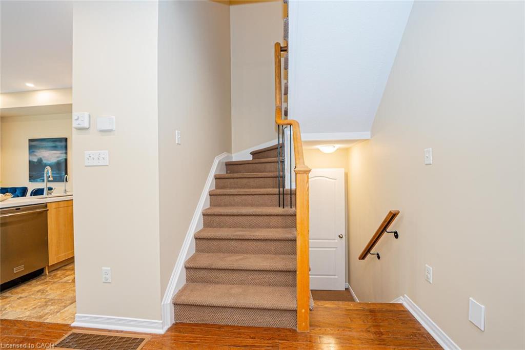 43-21 Diana Avenue, Brantford, ON - Indoor Photo Showing Other Room