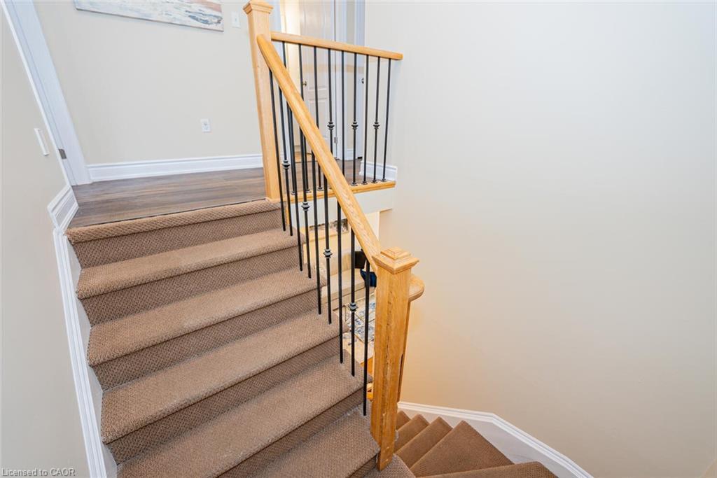 43-21 Diana Avenue, Brantford, ON - Indoor Photo Showing Other Room