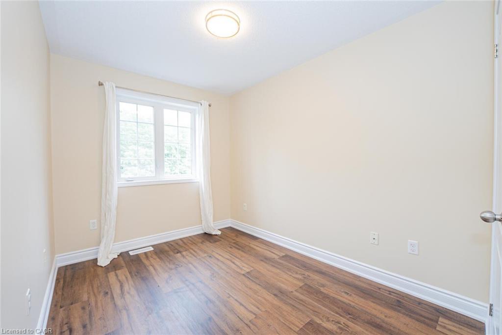 43-21 Diana Avenue, Brantford, ON - Indoor Photo Showing Other Room