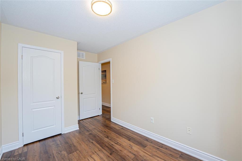43-21 Diana Avenue, Brantford, ON - Indoor Photo Showing Other Room