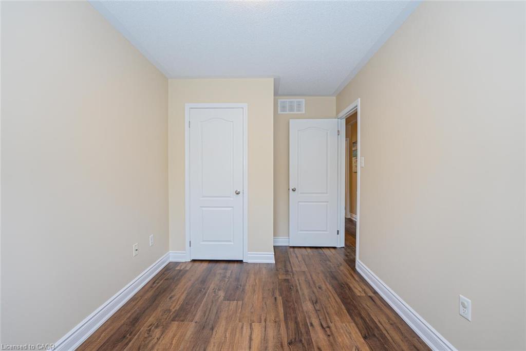 43-21 Diana Avenue, Brantford, ON - Indoor Photo Showing Other Room