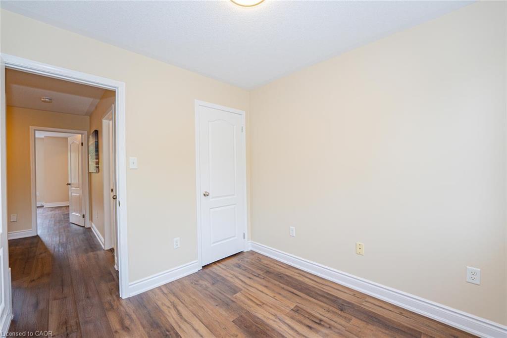 43-21 Diana Avenue, Brantford, ON - Indoor Photo Showing Other Room