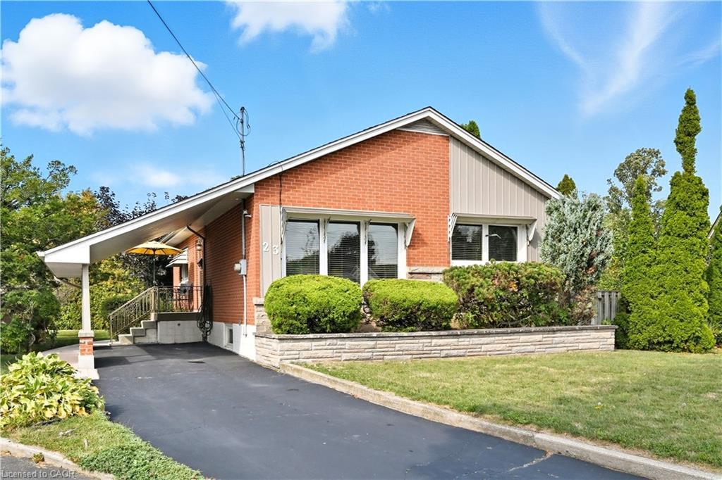 23 Percy Court, Hamilton, ON - Outdoor With Facade