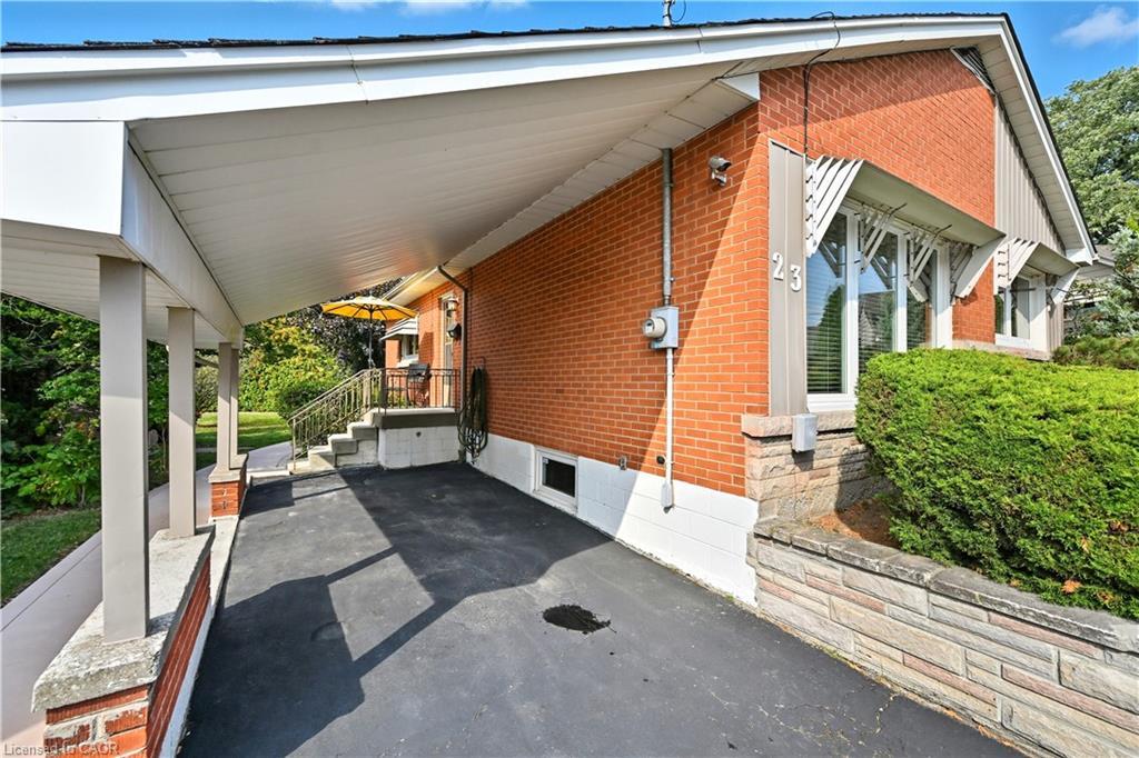 23 Percy Court, Hamilton, ON - Outdoor