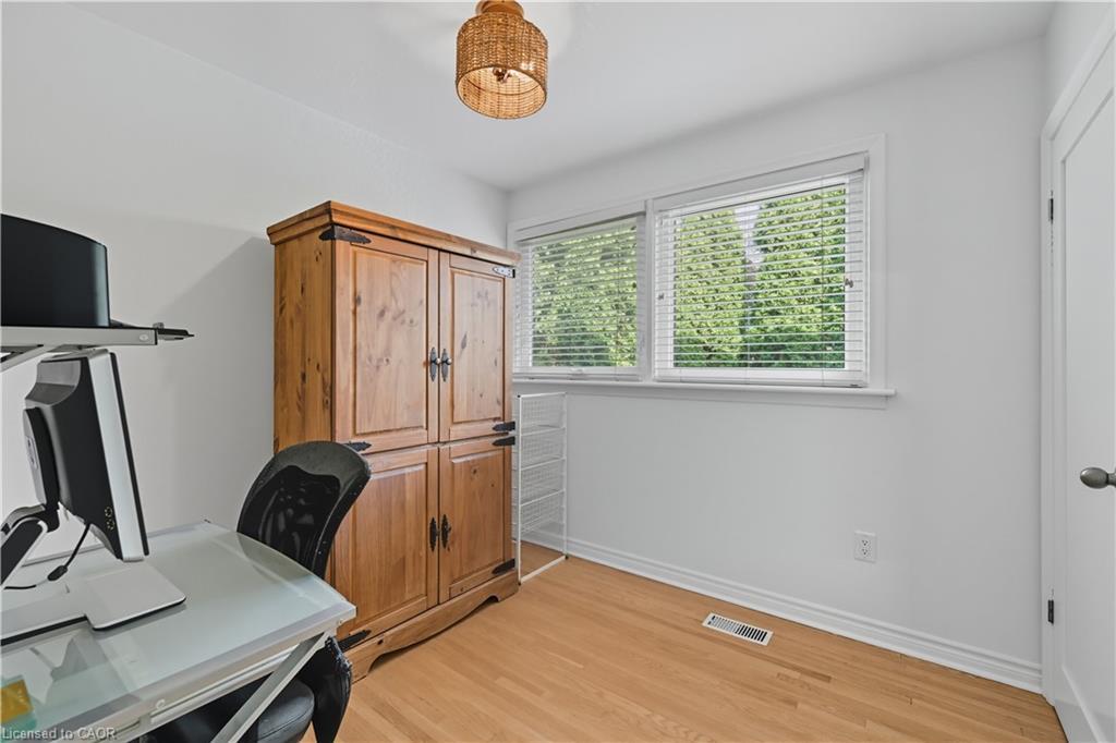 23 Percy Court, Hamilton, ON - Indoor