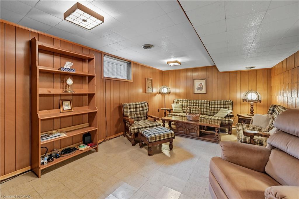 23 Percy Court, Hamilton, ON - Indoor