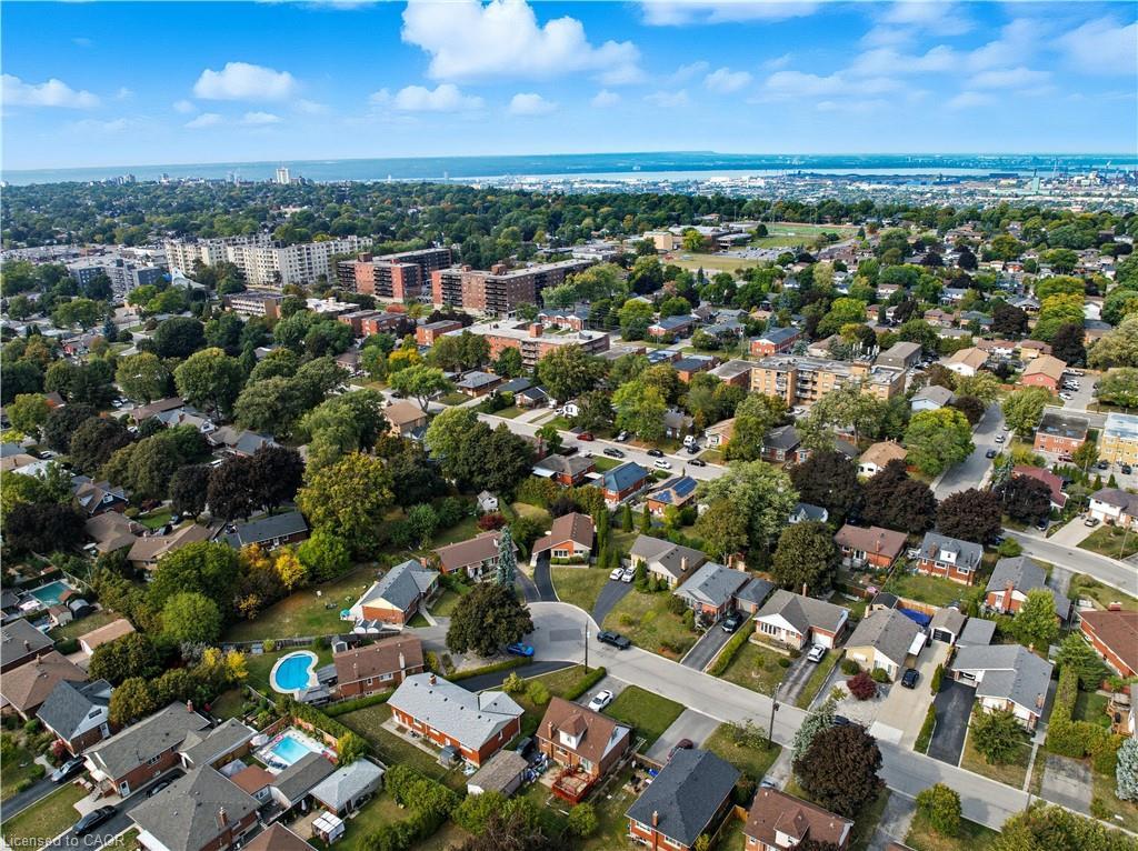 23 Percy Court, Hamilton, ON - Outdoor With View