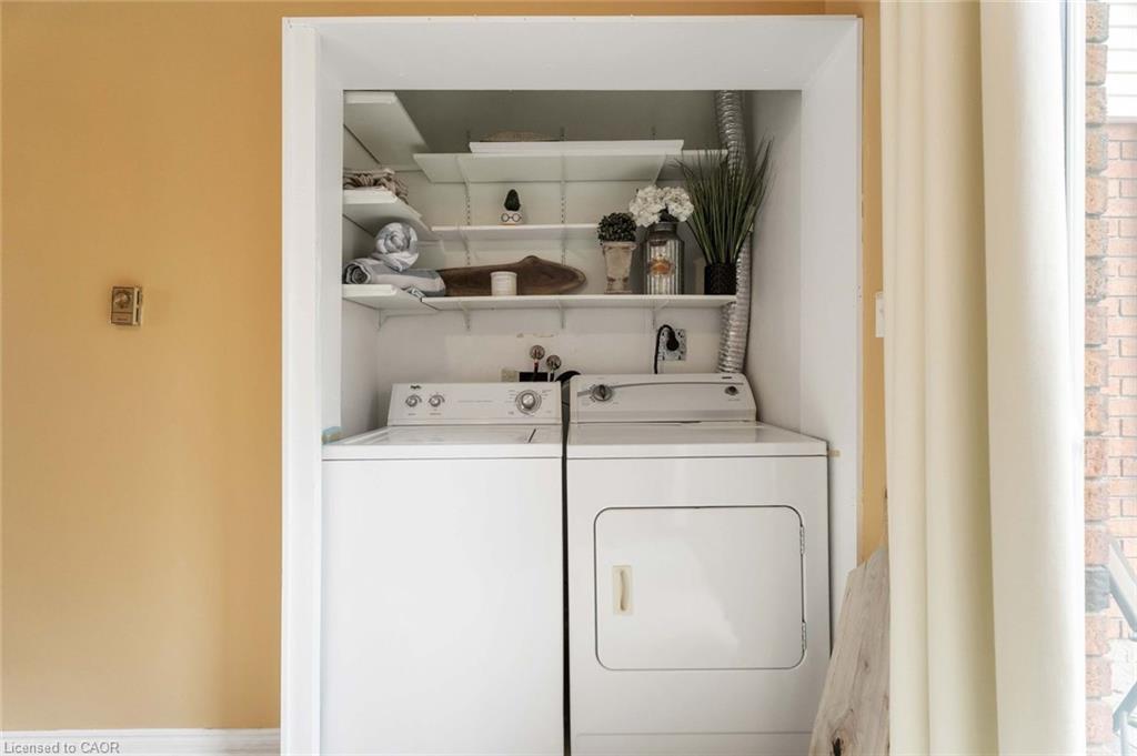 7-35 Nova Crescent, Welland, ON - Indoor Photo Showing Laundry Room